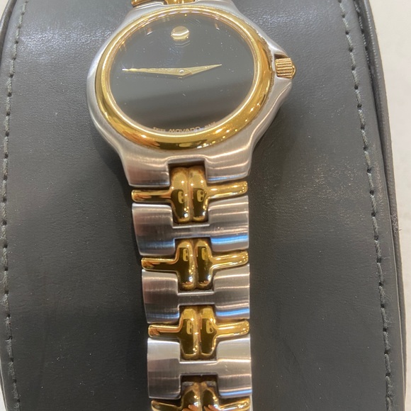 VINTAGE MOVADO MUSEUM WATCH CLASSIC- REDUCED!!! - Picture 9 of 14